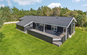 Beautiful Home In Løkken With Wifi
